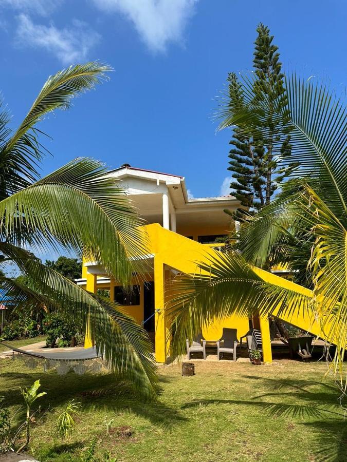 Sunshine Hotel Little Corn Island Buitenkant foto
