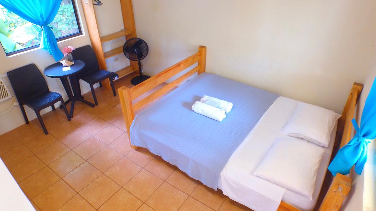 Sunshine Hotel Little Corn Island Buitenkant foto